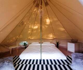 Люкс-шатры Bohostay stovyklavietė Glamping Вильнюс Шатер-9
